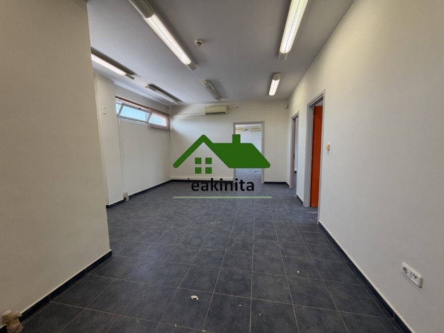 (For Rent) Commercial Commercial Property || Piraias/Piraeus - 200 Sq.m, 900€ 