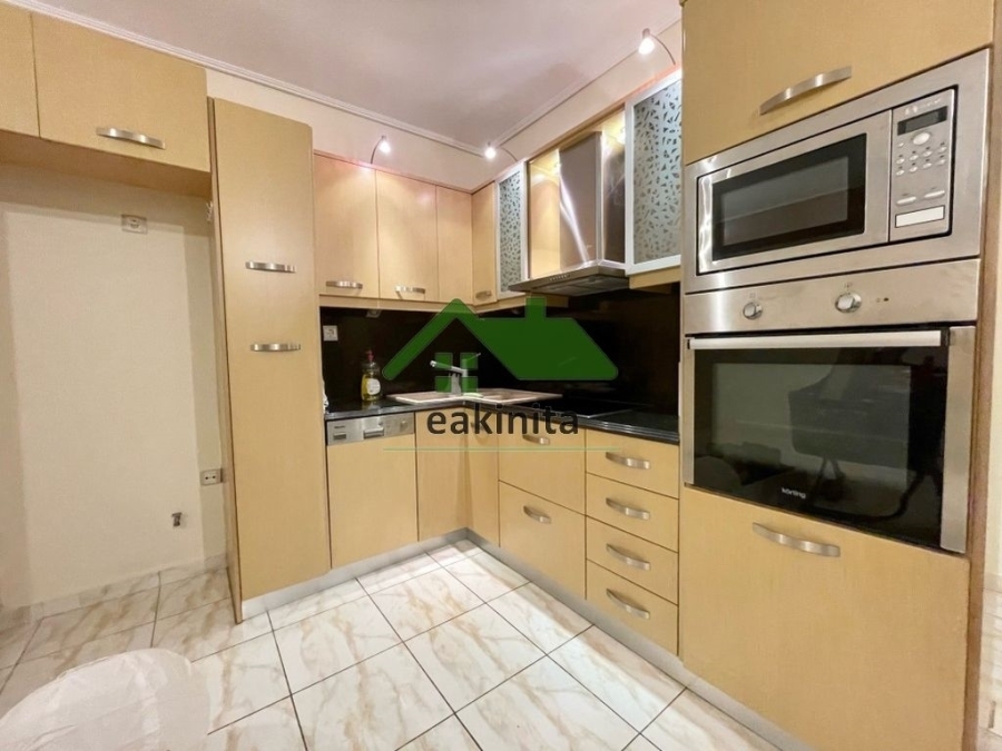 (For Sale) Residential Apartment || Piraias/Piraeus - 81 Sq.m, 2 Bedrooms, 315.000€ 