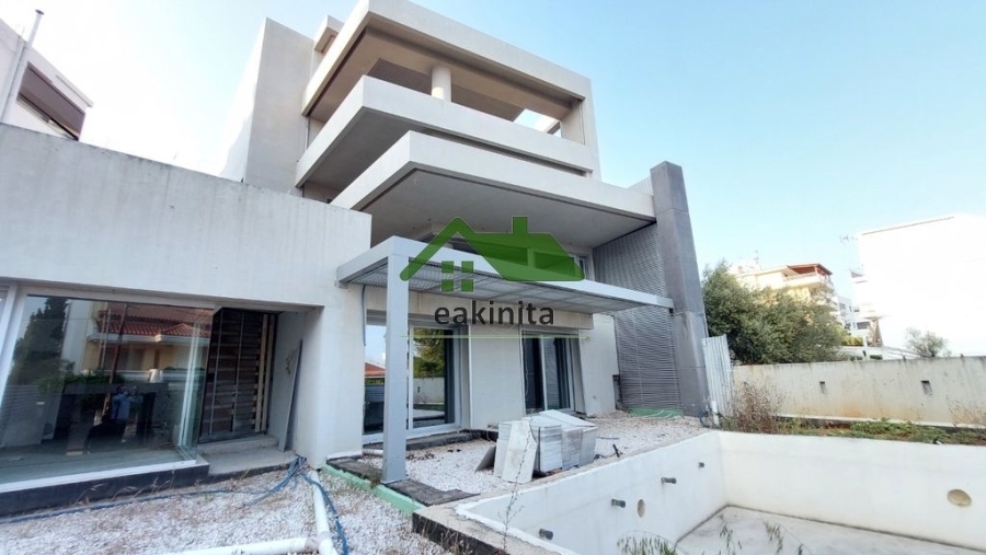 (Προς Πώληση) Κατοικία Πολυκατοικία/Κτίριο || Ανατολική Αττική/Βούλα - 830 τ.μ, 9 Υ/Δ, 2.800.000€ 