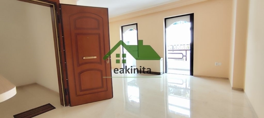 (Προς Πώληση) Κατοικία Οροφοδιαμέρισμα || Πειραιάς/Πειραιάς - 82 τ.μ, 2 Υ/Δ, 180.000€ 