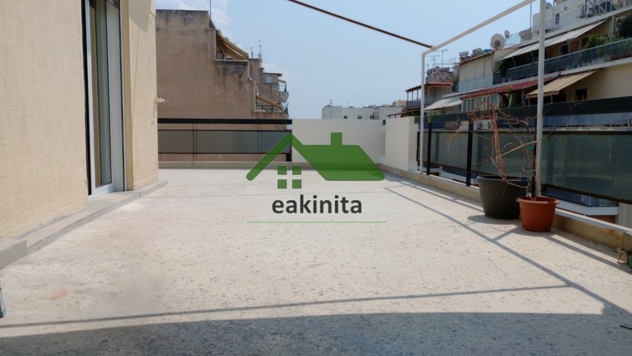 (Προς Πώληση) Κατοικία Οροφοδιαμέρισμα || Πειραιάς/Πειραιάς - 85 τ.μ, 3 Υ/Δ, 270.000€ 