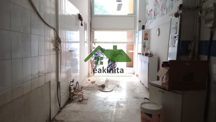 (For Sale) Commercial Retail Shop || Piraias/Piraeus - 80 Sq.m, 74.000€ 