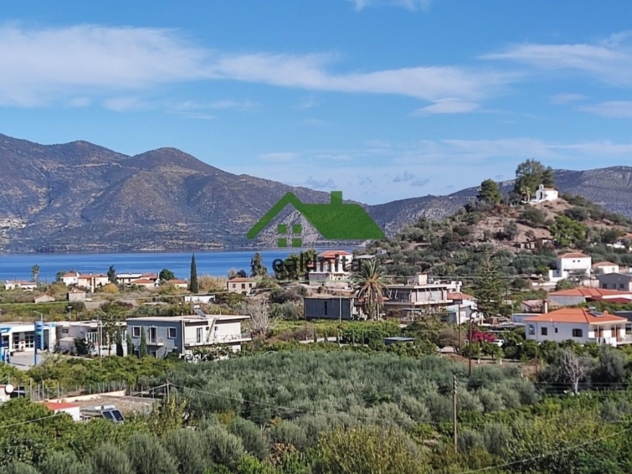 (Προς Πώληση) Αξιοποιήσιμη Γη Οικόπεδο || Πειραιάς/Τροιζηνία - 4.000 τ.μ, 85.000€ 