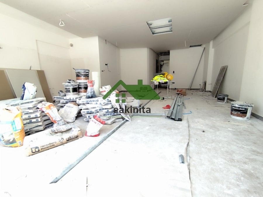 (For Sale) Residential Floor Apartment || Piraias/Piraeus - 87 Sq.m, 2 Bedrooms, 265.000€ 