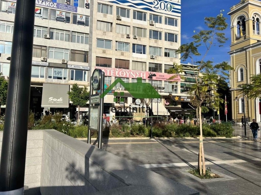 (Προς Ενοικίαση) Επαγγελματικός Χώρος Κατάστημα || Πειραιάς/Πειραιάς - 90 τ.μ, 2.700€ 