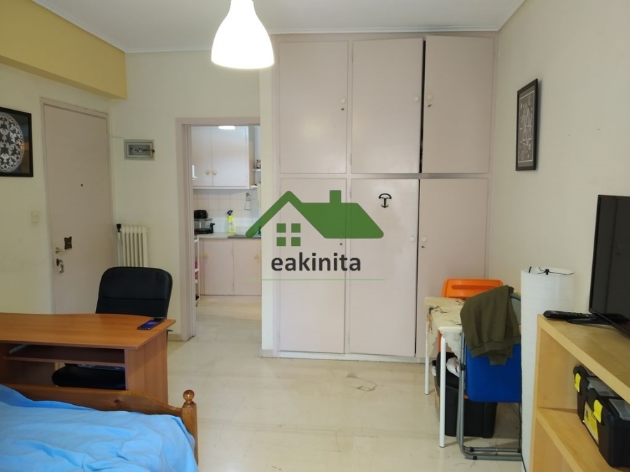 (Προς Ενοικίαση) Κατοικία Γκαρσονιέρα || Πειραιάς/Πειραιάς - 24 τ.μ, 1 Υ/Δ, 400€ 