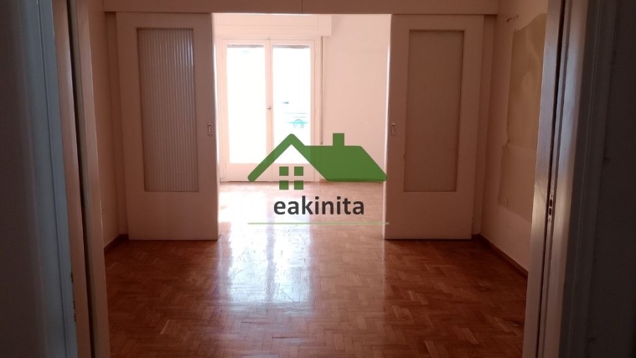 (For Sale) Residential Floor Apartment || Piraias/Piraeus - 90 Sq.m, 2 Bedrooms, 139.000€ 