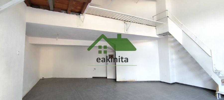 (Προς Ενοικίαση) Επαγγελματικός Χώρος Κατάστημα || Πειραιάς/Δραπετσώνα - 81 τ.μ, 450€ 