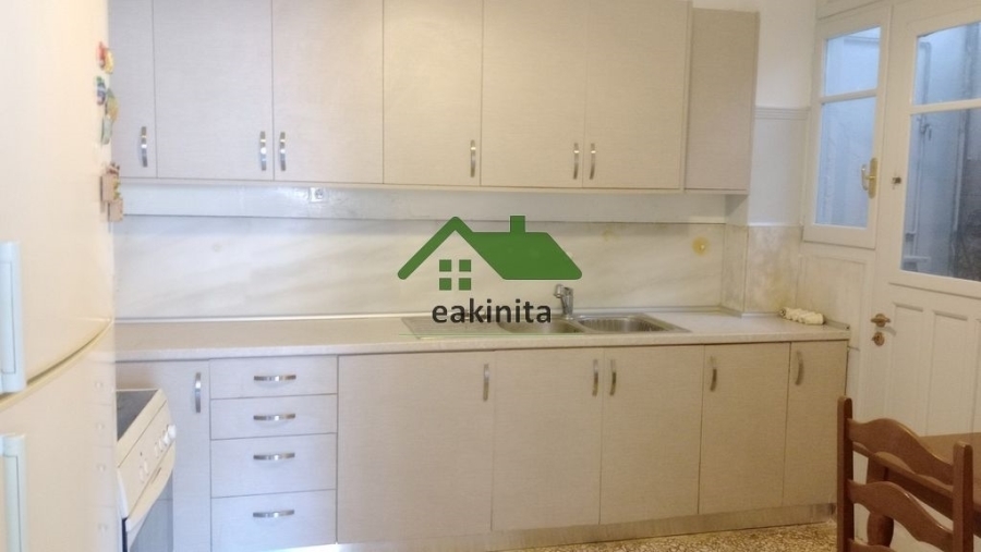 (Προς Ενοικίαση) Κατοικία Μονοκατοικία || Πειραιάς/Πειραιάς - 90 τ.μ, 2 Υ/Δ, 520€ 