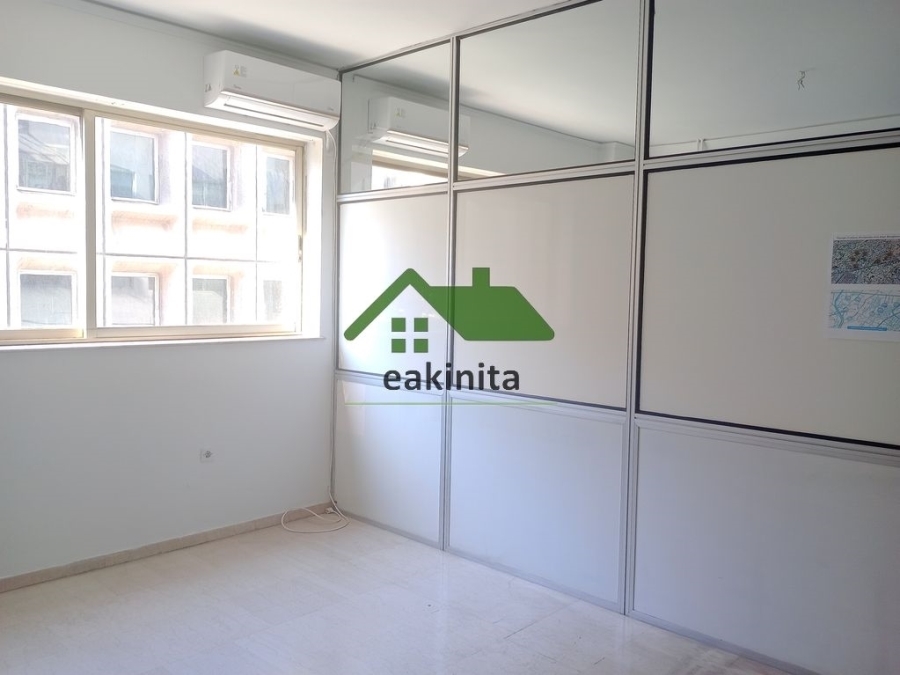 (For Rent) Commercial Office || Piraias/Piraeus - 65 Sq.m, 480€ 