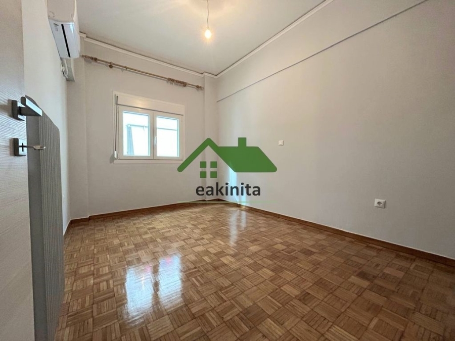 (Προς Ενοικίαση) Κατοικία Γκαρσονιέρα || Πειραιάς/Πειραιάς - 32 τ.μ, 1 Υ/Δ, 600€ 