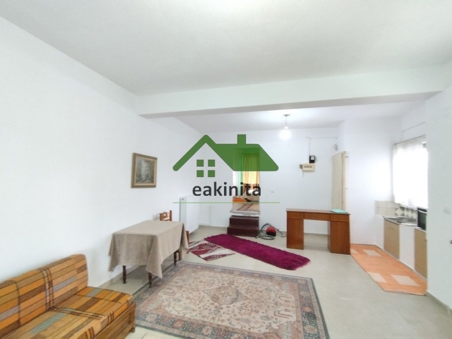 (Προς Ενοικίαση) Κατοικία Διαμέρισμα || Ν. Τρικάλων/Μεγάλα Καλύβια - 55 τ.μ, 1 Υ/Δ, 250€ 