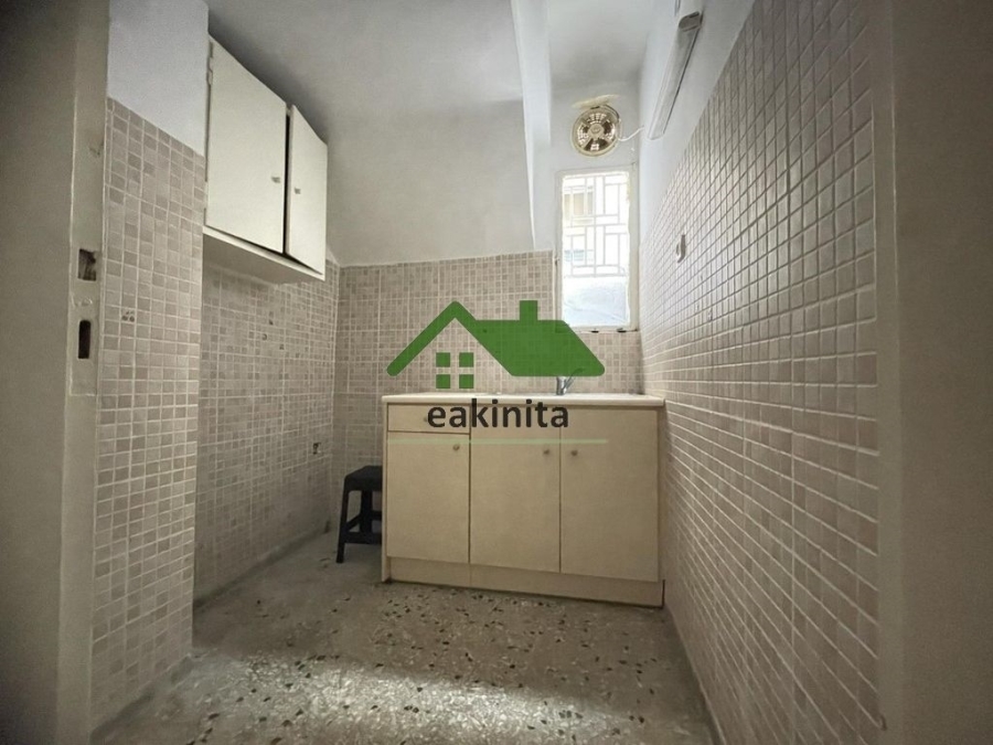 (Προς Ενοικίαση) Κατοικία Γκαρσονιέρα || Αθήνα Κέντρο/Αθήνα - 27 τ.μ, 1 Υ/Δ, 290€ 