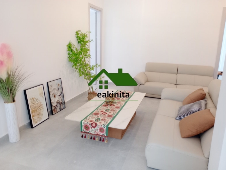 (Προς Πώληση) Κατοικία Διαμέρισμα || Πειραιάς/Πειραιάς - 100 τ.μ, 3 Υ/Δ, 200.000€ 