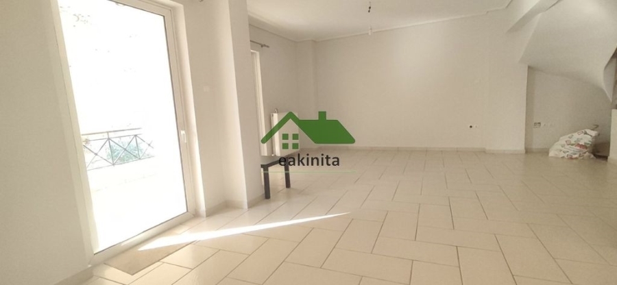 (Προς Ενοικίαση) Κατοικία Μεζονέτα || Πειραιάς/Πειραιάς - 120 τ.μ, 3 Υ/Δ, 1.000€ 