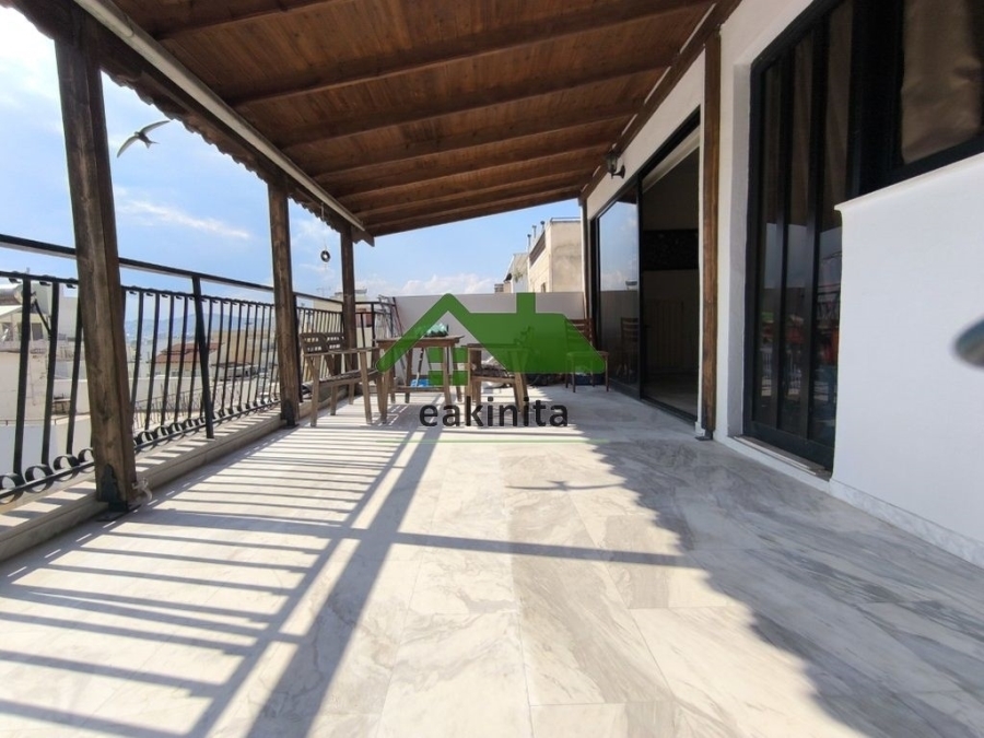 (Προς Πώληση) Κατοικία Οροφοδιαμέρισμα || Πειραιάς/Πειραιάς - 47 τ.μ, 1 Υ/Δ, 150.000€ 